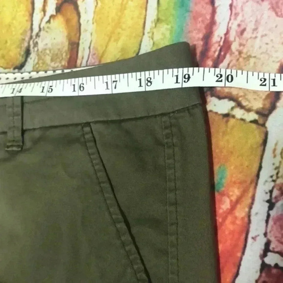 JCP brand plus size 16P olive‎ green shorts nwot - Picture 5 of 6